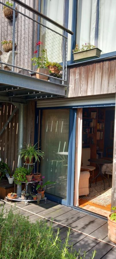 Avec Terrasse Chez Anne Homestay *